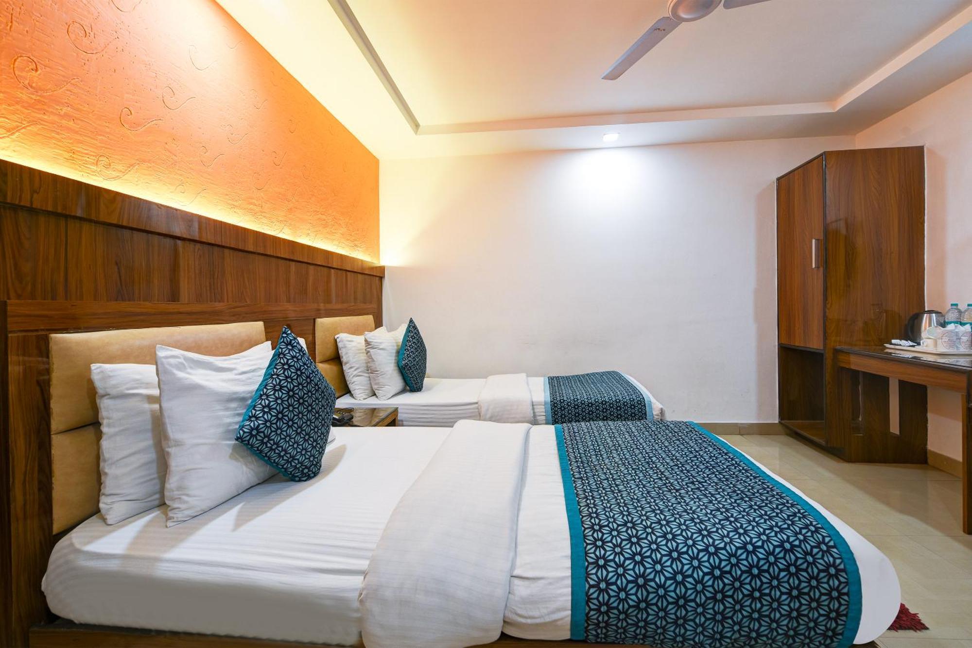 Hotel Shri Vinayak In City Centre At New Delhi Railway Station-By Rcg Hotels Exteriér fotografie